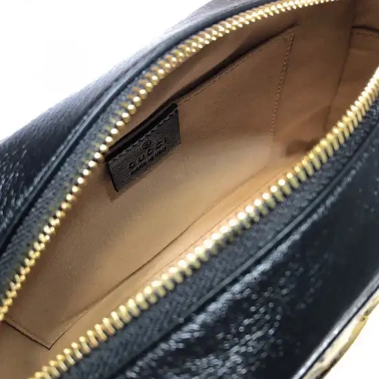 First bag ru small shoulder GUCCI GG Marmont bag 0528